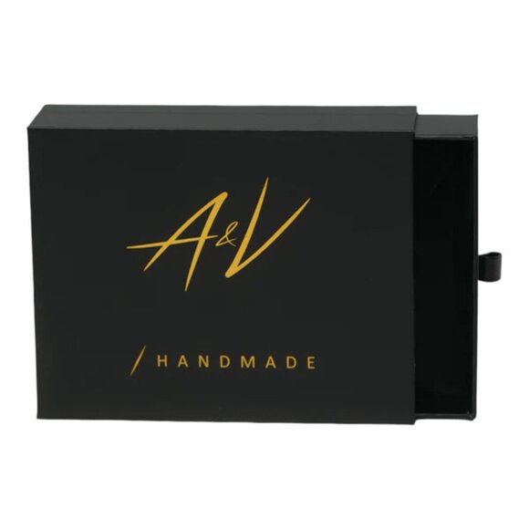 Slim Alligator Leather Watch Band – Classic Fit - Rich Glay Brown Color - Picture 4 of 4